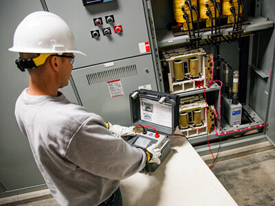 Circuit Breaker Testing - Integral Energy